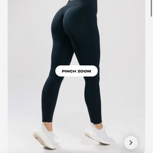 Alphalete amplify leggings